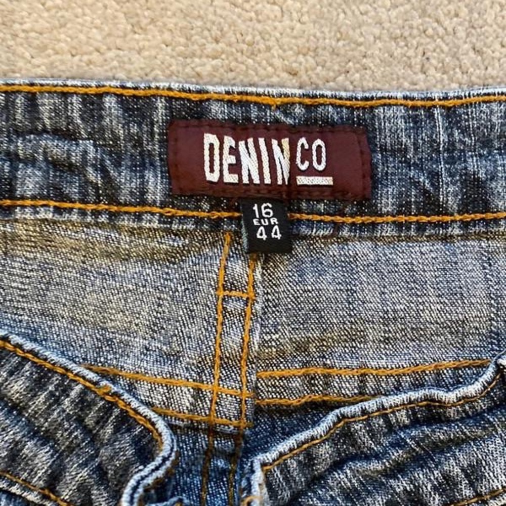 Lovely ladies denim co jeans 16